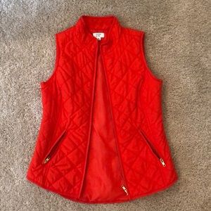 Crown & Ivy quilted burnt orange sleeveless vest